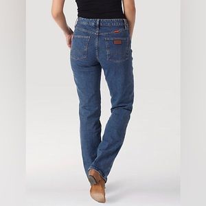 WOMEN'S WRANGLER® COWBOY CUT® SLIM FIT STRETCH JEAN IN STONEWASH